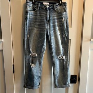 Vervet Distressed Blue Jeans